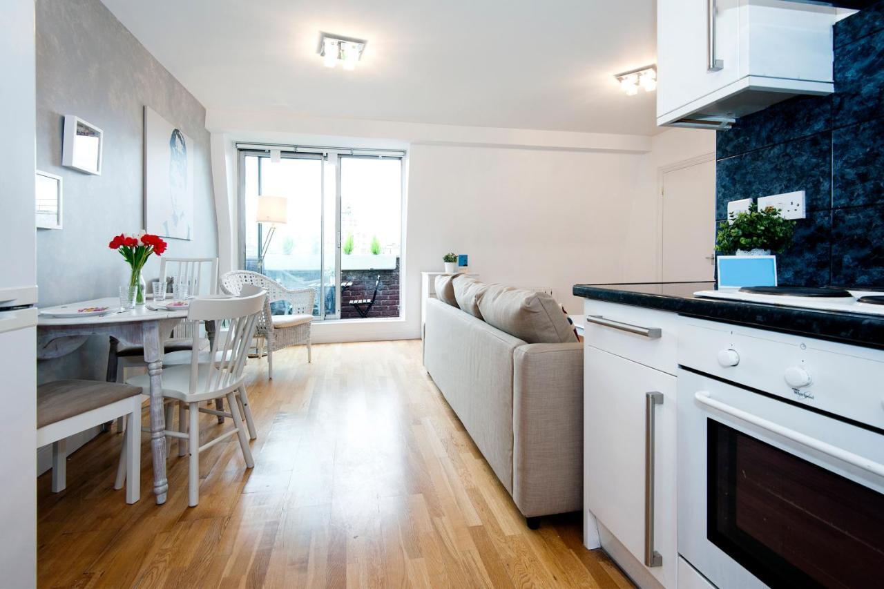 Superior One-Bedroom Apartment Balcony